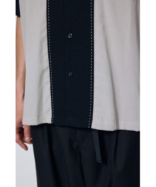 AZUL by moussy（アズールバイマウジー）の「ツートーン切替開襟半袖シャツ（シャツ/ブラウス・メンズ・ブラック系その他/イエロー系その他/ピンク系その他/ブルー系その他3・SMALL/MEDIUM/LARGE）」の13枚目の写真