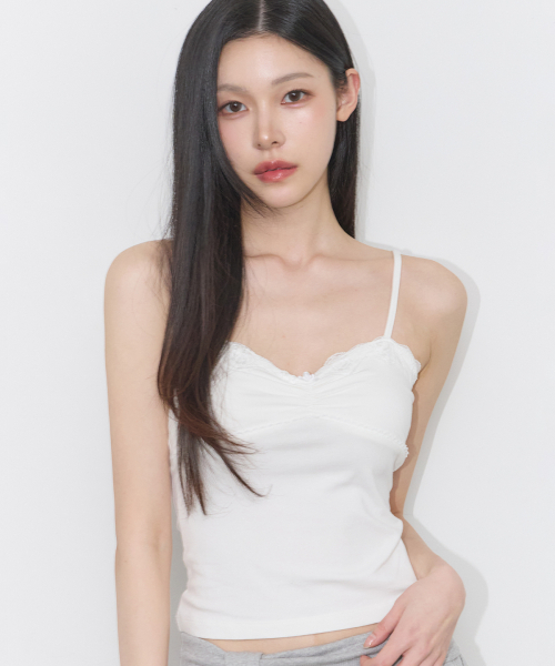 ILLIGO(イリゴ)の「ローズレーススリーブレスホワイト(Tシャツ/カットソー・レディース・その他・OS)」の2枚目の写真