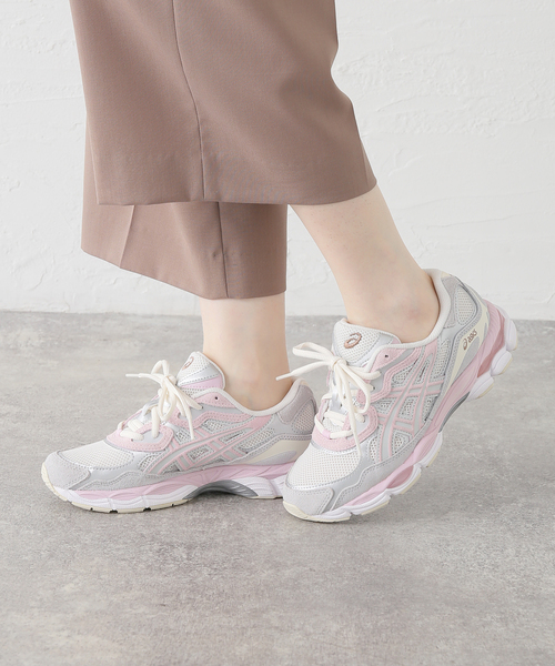 ASICS（アシックス）の「ASICS / アシックス GEL-NYC / 1203A383（スニーカー・レディース・グレー/アイボリー・24.5cm/24cm/23.5cm）」の11枚目の写真