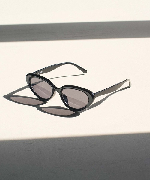 NOEYEDIA(ノーアイディア)の「(noeyedia)NE-459(サングラス・レディース・ブラウン/ベージュ/ブラック・ONE SIZE)」の2枚目の写真