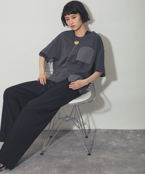 ANOTHER S（アナザーエス）の「異素材切り替えTシャツ（Tシャツ/カットソー・レディース・ベージュ/グレー/ホワイト/ブラック・FREE）」の7枚目の写真