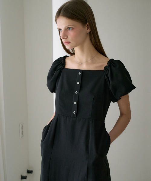 DEHEVE（デヘヴェ）の「Square Neck Puff Dress [Black]（ワンピース・レディース・ブラック・OS）」の11枚目の写真
