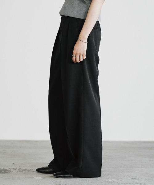 WYM LIDNM(ウィム バイ リドム)の「SEMI WIDE STRAIGHT CLASSIC SLACKS(スラックス・メンズ・ライトグレー/チャコール/ダークブラウン・L/XS/S/M)」の13枚目の写真