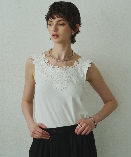libelle more（リベル モア）の「ラウンドレースネックタンクトップ（Tシャツ/カットソー・レディース・ブラック/ライトグレー/オフホワイト・M）」の4枚目の写真