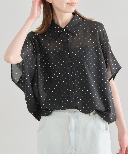 U by SPICK&SPAN(ユーバイスピックアンドスパン)の「《新宿店・WEB限定 / 追加2》襟つきドットブラウス(シャツ/ブラウス・レディース・ホワイト/ブラック・FREE)」の9枚目の写真