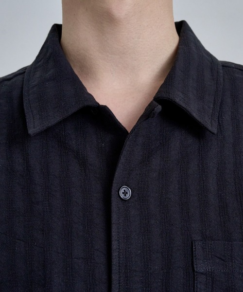 THE CLE(ザクレ)の「OPEN COLLAR SHIRT / オープンカラーシャツ(シャツ/ブラウス・メンズ・ホワイト/ブラック・1/2)」の7枚目の写真