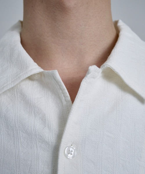 THE CLE(ザクレ)の「OPEN COLLAR SHIRT / オープンカラーシャツ(シャツ/ブラウス・メンズ・ホワイト/ブラック・1/2)」の6枚目の写真