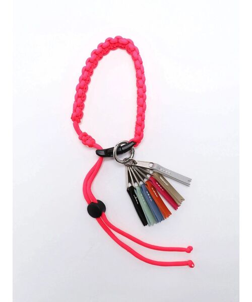 cheek】drink code charm（キーホルダー）｜Now me. by NYLON JAPAN