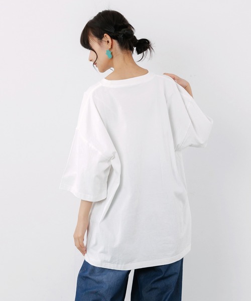 ScoLar Parity(スカラーパリティ)の「362123:ぷりぷり日焼けえび柄 UVプリントTシャツ(Tシャツ/カットソー・レディース・ブラック/サックスブルー/オフホワイト・M)」の7枚目の写真