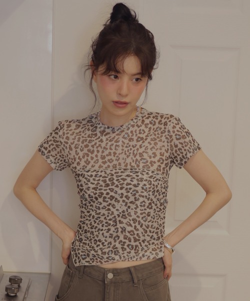 Mili affinity(ミリアフィニティー)の「ヒョウ柄シアーTEE(Tシャツ/カットソー・レディース・アイボリー/ベージュ・FREE)」の9枚目の写真