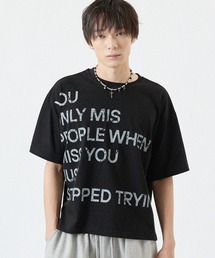 MSG（エムエスジー）の「ショート丈ロゴプリントTシャツ 半袖（Tシャツ/カットソー）」