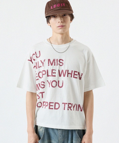 MSG(エムエスジー)の「ショート丈ロゴプリントTシャツ 半袖(Tシャツ/カットソー・メンズ・グレー/ホワイト/ブラック/ブルー・FREE)」の7枚目の写真