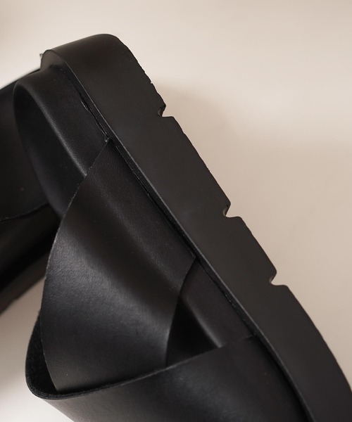 1111clothing(ワンフォークロージング)の「クロスストラップ 厚底サンダル/ Cross Strap Platform Sandals(サンダル・メンズ・ブラック・26cm/26.5cm/27cm/27.5cm/28cm)」の8枚目の写真