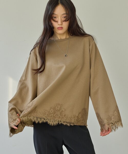 DISCOAT(ディスコート)の「【Noka】レース使いポンチプルオーバー《WEB限定》(Tシャツ/カットソー・レディース・アイボリー/チャコールグレー/グレイッシュベージュ・FREE)」の3枚目の写真