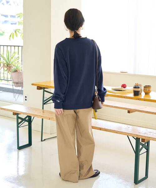 FREAK'S STORE(フリークスストア)の「限定展開 Champion × FREAK'S STORE/チャンピオン 別注 スナップ スウェット カーディガン(カーディガン/ボレロ・レディース・ライトグレー/レッド/ブラック/ネイビー/グレー・フリ-)」の12枚目の写真