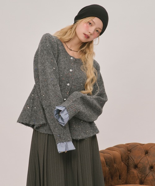 loin nuit（ロワンニュイ）の「spangle peplum knit / スパンコールペプラムニット（カーディガン/ボレロ・レディース・ライトブラウン/アイボリー/ブルー/ブラック/グレー/ピンク・FREE）」の12枚目の写真