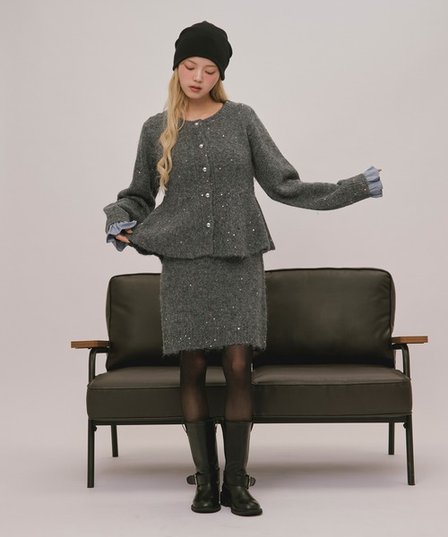 loin nuit（ロワンニュイ）の「spangle peplum knit / スパンコールペプラムニット（カーディガン/ボレロ・レディース・ライトブラウン/アイボリー/ブルー/ブラック/グレー/ピンク・FREE）」の20枚目の写真