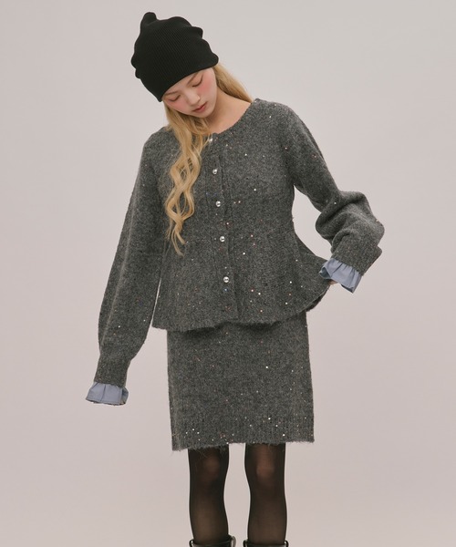 loin nuit（ロワンニュイ）の「spangle peplum knit / スパンコールペプラムニット（カーディガン/ボレロ・レディース・ライトブラウン/アイボリー/ブルー/ブラック/グレー/ピンク・FREE）」の17枚目の写真
