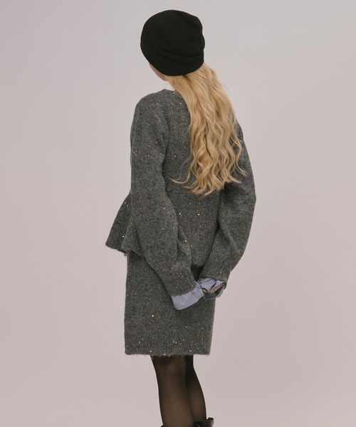 loin nuit（ロワンニュイ）の「spangle peplum knit / スパンコールペプラムニット（カーディガン/ボレロ・レディース・ライトブラウン/アイボリー/ブルー/ブラック/グレー/ピンク・FREE）」の18枚目の写真