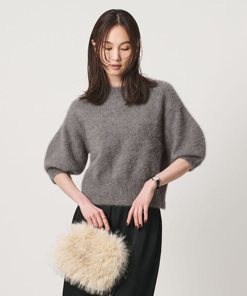 UNITED ARROWS(ユナイテッドアローズ)の「フォックスカシミヤ パフスリーブ スパンコール ニット(ニット/セーター・レディース・グレー/その他2・FREE)」の10枚目の写真