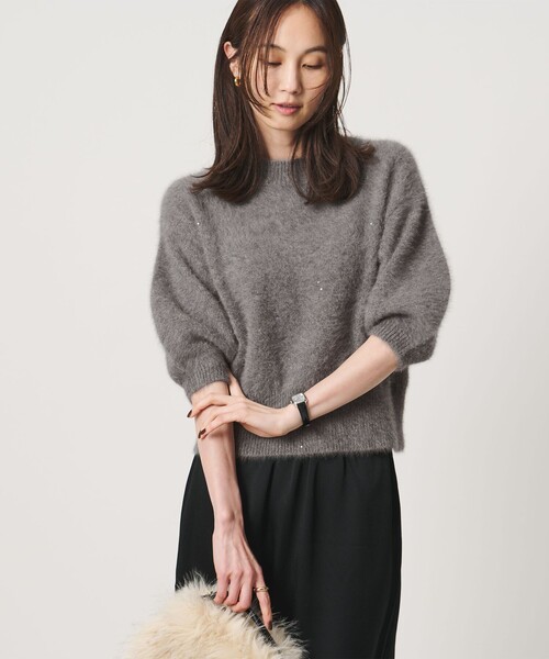 UNITED ARROWS(ユナイテッドアローズ)の「フォックスカシミヤ パフスリーブ スパンコール ニット(ニット/セーター・レディース・グレー/その他2・FREE)」の11枚目の写真
