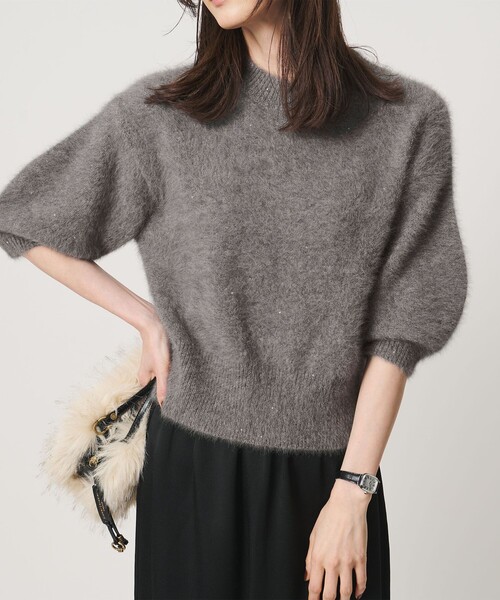 UNITED ARROWS(ユナイテッドアローズ)の「フォックスカシミヤ パフスリーブ スパンコール ニット(ニット/セーター・レディース・グレー/その他2・FREE)」の12枚目の写真