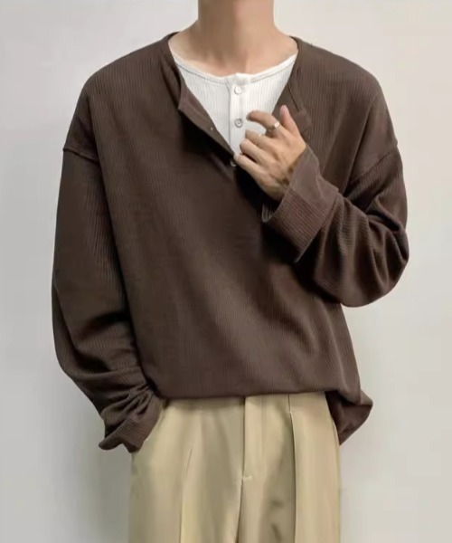 link lot（リンクロット）の「【26年秋冬新作アイテム】フェイクレイヤードワッフルヘンリーネックロングTシャツ（Tシャツ/カットソー・メンズ・ブラック/グレー・M/L）」の22枚目の写真