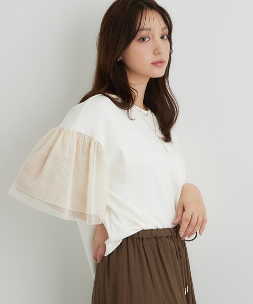 Sunauna(スーナウーナ)の「チュール袖カットソー(Tシャツ/カットソー・レディース・ブラック/ホワイト/ライトグリーン/ブラウン系その他・38/40)」の17枚目の写真