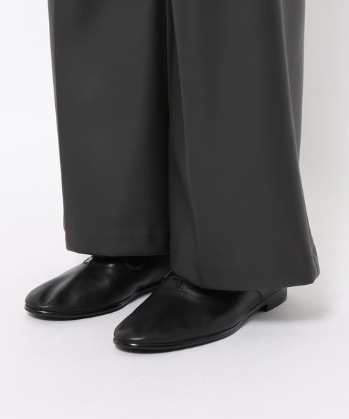 HARE(ハレ)の「【合成皮革】レザーワイドフレアパンツ(HARE)(スラックス・メンズ・ブラック/グレー/レッド・SMALL/MEDIUM/LARGE)」の12枚目の写真