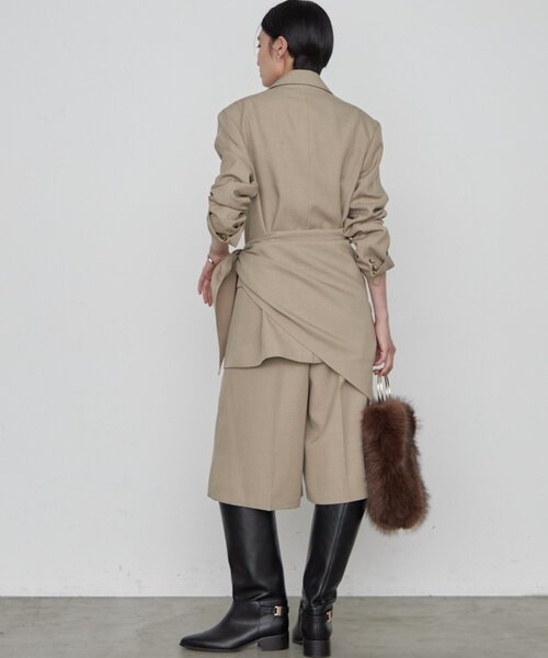 LOUNGEDRESS(ラウンジドレス)の「《セットアップ可》スカーフ付き3WAYテーラードジャケット 秋服(テーラードジャケット・レディース・ベージュ・FREE)」の15枚目の写真
