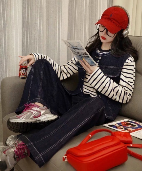 Teem Store（チームストア）の「ノーカラーデニムベスト×ルーズワイドパンツ セットアップ（セットアップ・レディース・ブルー・M）」の11枚目の写真