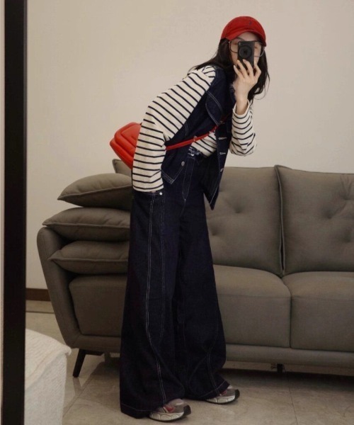 Teem Store（チームストア）の「ノーカラーデニムベスト×ルーズワイドパンツ セットアップ（セットアップ・レディース・ブルー・M）」の12枚目の写真
