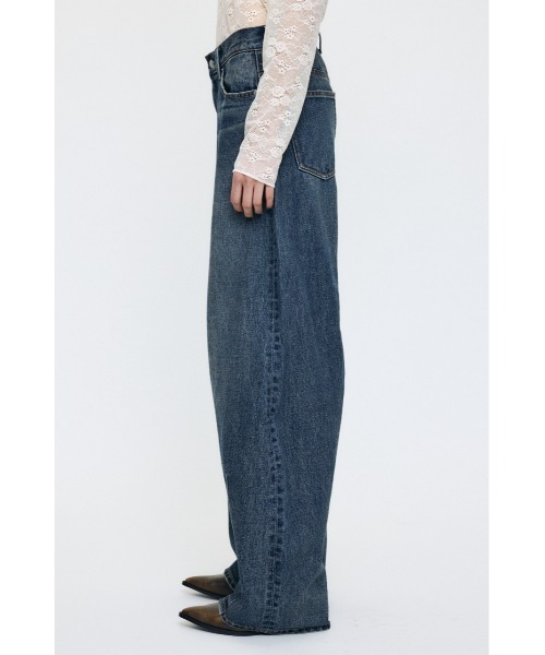 MOUSSY(マウジー)の「【26年AW新作】【再入荷】HORSESHOE BAGGY(デニムパンツ・レディース・ダークブルー/ワンウォッシュ・2/1/0)」の5枚目の写真