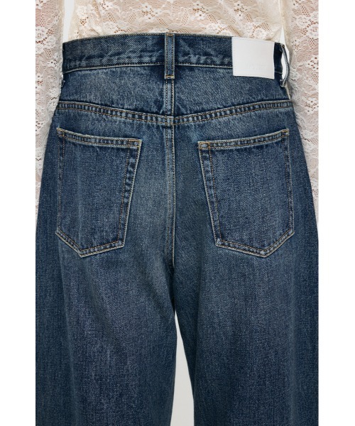 MOUSSY(マウジー)の「【26年AW新作】【再入荷】HORSESHOE BAGGY(デニムパンツ・レディース・ダークブルー/ワンウォッシュ・2/1/0)」の8枚目の写真