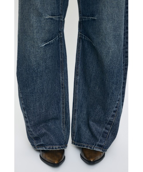 MOUSSY(マウジー)の「【26年AW新作】【再入荷】HORSESHOE BAGGY(デニムパンツ・レディース・ダークブルー/ワンウォッシュ・2/1/0)」の11枚目の写真
