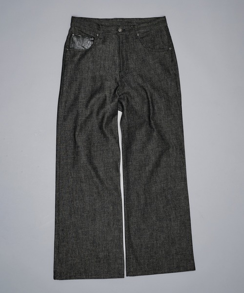 ANDER HUNK（アンダーハンク）の「Crocodile Switch Slav Straight Denim/クロコダイルスイッチスラブストレートデニム（デニムパンツ・メンズ・ブラック/インディゴブルー・MEDIUM/LARGE/SMALL）」の19枚目の写真
