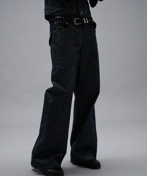 ANDER HUNK（アンダーハンク）の「Crocodile Switch Slav Straight Denim/クロコダイルスイッチスラブストレートデニム（デニムパンツ・メンズ・ブラック/インディゴブルー・MEDIUM/LARGE/SMALL）」の12枚目の写真