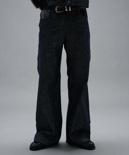 ANDER HUNK（アンダーハンク）の「Crocodile Switch Slav Straight Denim/クロコダイルスイッチスラブストレートデニム（デニムパンツ・メンズ・ブラック/インディゴブルー・MEDIUM/LARGE/SMALL）」の9枚目の写真