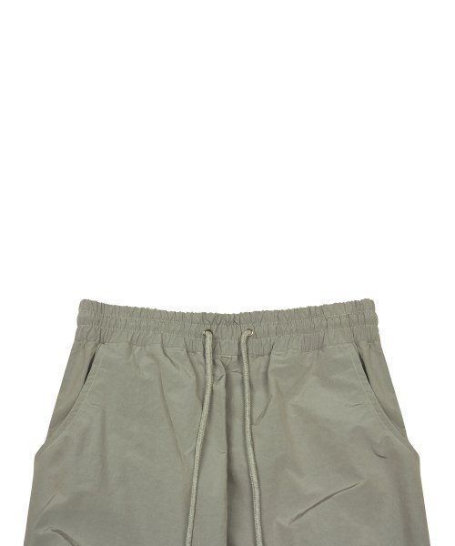 LUVISTRUE（ラヴイズトゥルー）の「PY SHIRRING PANTS(GRAY)（その他パンツ・レディース・その他・FREE）」の4枚目の写真