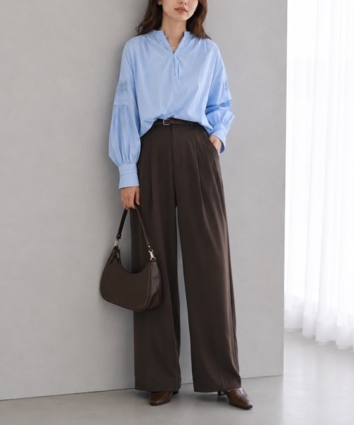 Muffiny(マフィニー)の「シャーリングボリュームスリーブブラウス【Indian Cotton】(シャツ/ブラウス・レディース・ブラック/サックスブルー/ピンク/オフホワイト・MEDIUM)」の3枚目の写真