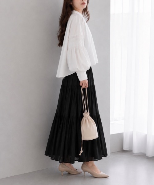 Muffiny(マフィニー)の「シャーリングボリュームスリーブブラウス【Indian Cotton】(シャツ/ブラウス・レディース・ブラック/サックスブルー/ピンク/オフホワイト・MEDIUM)」の6枚目の写真
