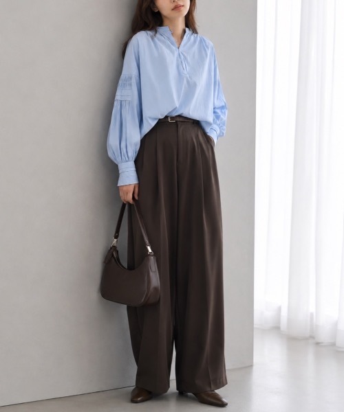 Muffiny(マフィニー)の「シャーリングボリュームスリーブブラウス【Indian Cotton】(シャツ/ブラウス・レディース・ブラック/サックスブルー/ピンク/オフホワイト・MEDIUM)」の15枚目の写真