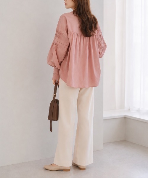 Muffiny(マフィニー)の「シャーリングボリュームスリーブブラウス【Indian Cotton】(シャツ/ブラウス・レディース・ブラック/サックスブルー/ピンク/オフホワイト・MEDIUM)」の21枚目の写真
