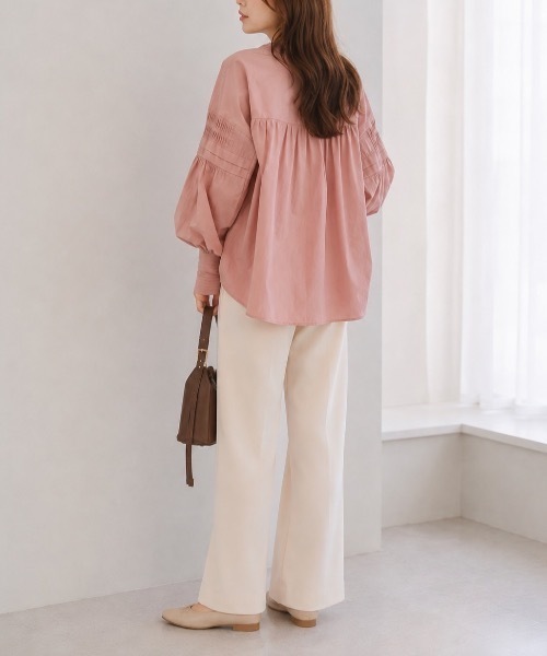 Muffiny(マフィニー)の「シャーリングボリュームスリーブブラウス【Indian Cotton】(シャツ/ブラウス・レディース・ブラック/サックスブルー/ピンク/オフホワイト・MEDIUM)」の22枚目の写真