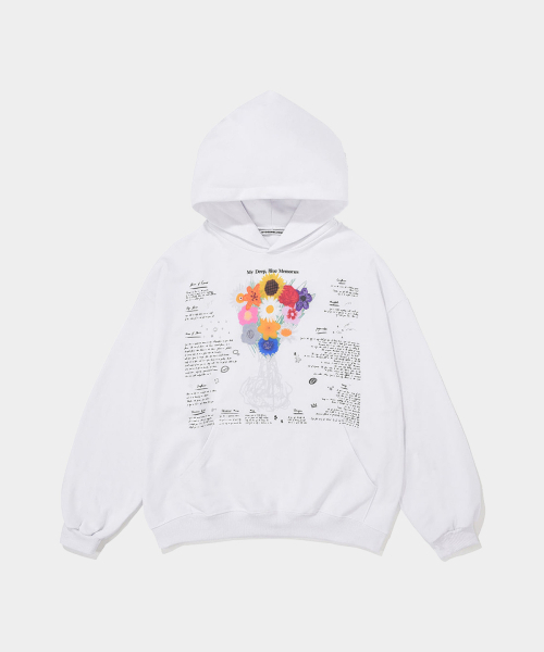 mydeepbluememories（マイディープブルーメモリーズ）の「MM TWELVE フラワーフーディー（ホワイト）（パーカー・レディース・ブラック・ONE SIZE）」の4枚目の写真