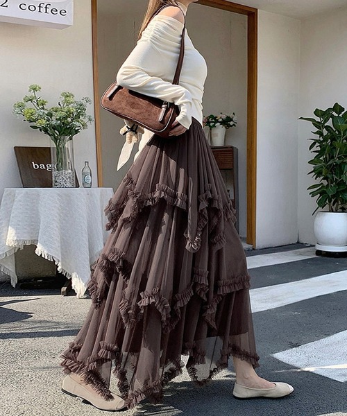 DAY CLOSET(デイ クローゼット)の「【ロング丈/裏地付き】レイヤード風ボリュームランダムヘムチュールスカート レディース(スカート・レディース・ブラック/ダークブラウン/ホワイト・FREE)」の4枚目の写真
