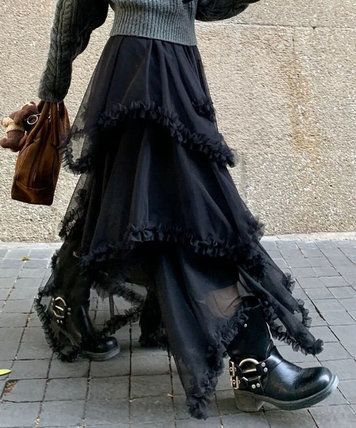 DAY CLOSET(デイ クローゼット)の「【ロング丈/裏地付き】レイヤード風ボリュームランダムヘムチュールスカート レディース(スカート・レディース・ブラック/ダークブラウン/ホワイト・FREE)」の15枚目の写真