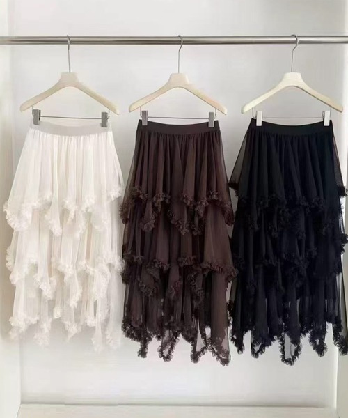 DAY CLOSET(デイ クローゼット)の「【ロング丈/裏地付き】レイヤード風ボリュームランダムヘムチュールスカート レディース(スカート・レディース・ブラック/ダークブラウン/ホワイト・FREE)」の5枚目の写真