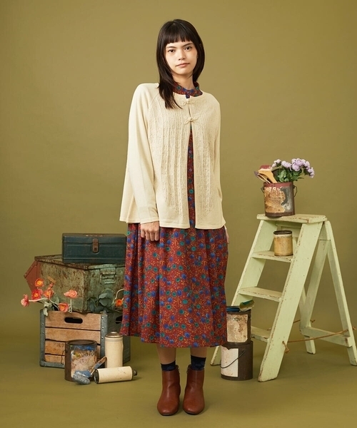 Jocomomola(ホコモモラ)の「Arte clandestino プリントワンピース(ワンピース・レディース・レッド/ブラック・40)」の13枚目の写真