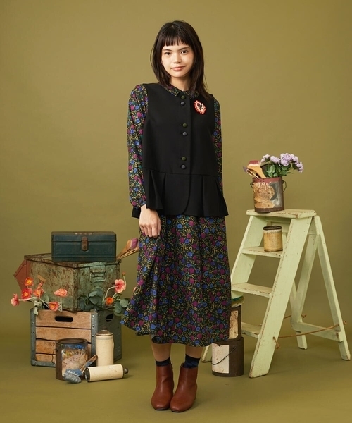 Jocomomola(ホコモモラ)の「Arte clandestino プリントワンピース(ワンピース・レディース・レッド/ブラック・40)」の4枚目の写真